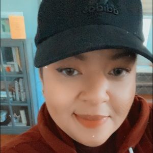 Meet your Posher, Ada l.